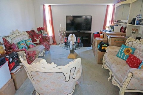 House in Punta Gorda, Florida 4 bedrooms, 208.38 sq.m. № 1576427 - photo 23