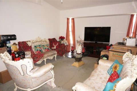 House in Punta Gorda, Florida 4 bedrooms, 208.38 sq.m. № 1576427 - photo 24