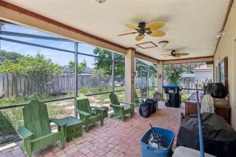 House in Orlando, Florida 3 bedrooms, 176.33 sq.m. № 2220212 - photo 19