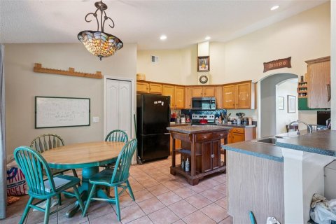 House in Orlando, Florida 3 bedrooms, 176.33 sq.m. № 2220212 - photo 9