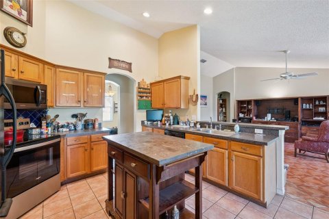 House in Orlando, Florida 3 bedrooms, 176.33 sq.m. № 2220212 - photo 7