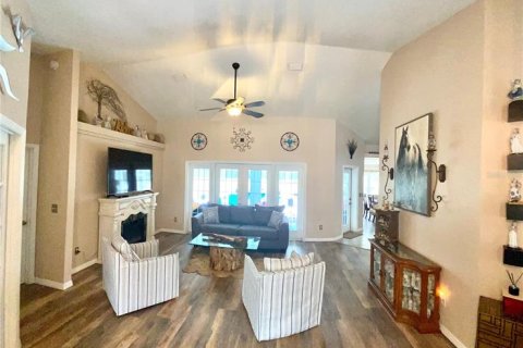 House in Anthony, Florida 3 bedrooms, 209.22 sq.m. № 1656851 - photo 8