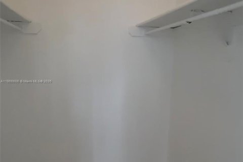 Купить кондоминиум в Майами, Флорида 2 спальни, 96.25м2, № 1924590 - фото 5