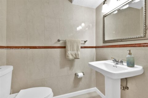 Copropriété à louer à Miami Beach, Floride: 1 chambre, 78.97 m2 № 1946688 - photo 13
