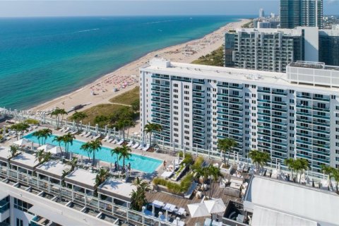 Copropriété à louer à Miami Beach, Floride: 1 chambre, 78.97 m2 № 1946688 - photo 3