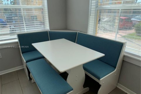 Copropriété à louer à Miami Beach, Floride: 36.23 m2 № 1882281 - photo 17