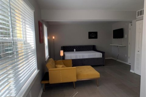 Copropriété à louer à Miami Beach, Floride: 36.23 m2 № 1882281 - photo 22