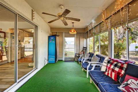 Villa ou maison à vendre à Port St. Lucie, Floride: 3 chambres, 120.4 m2 № 2005002 - photo 12