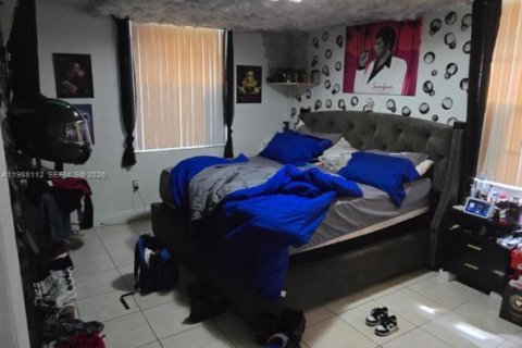 Condo in Lauderhill, Florida, 2 bedrooms № 2263807 - photo 9