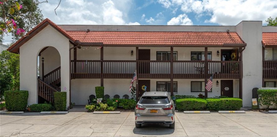 Condo in Lake Wales, Florida, 2 bedrooms  № 1662968