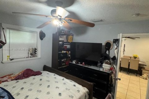 Купить коммерческую недвижимость в Майами, Флорида 128.02м2, № 2054449 - фото 10