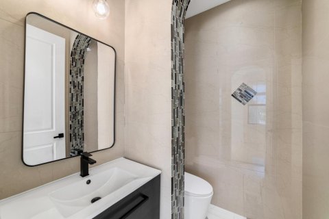 Villa ou maison à louer à Parkland, Floride: 6 chambres, 533.44 m2 № 2168392 - photo 15