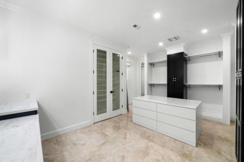 Villa ou maison à louer à Parkland, Floride: 6 chambres, 533.44 m2 № 2168392 - photo 22