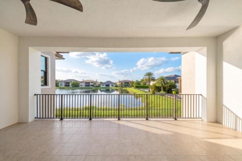 Villa ou maison à louer à Parkland, Floride: 6 chambres, 533.44 m2 № 2168392 - photo 24