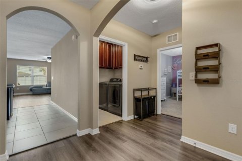 House in Bradenton, Florida 4 bedrooms, 171.5 sq.m. № 2350196 - photo 4