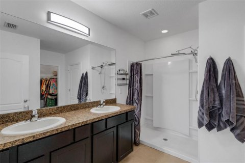 House in Bradenton, Florida 4 bedrooms, 171.5 sq.m. № 2350196 - photo 24