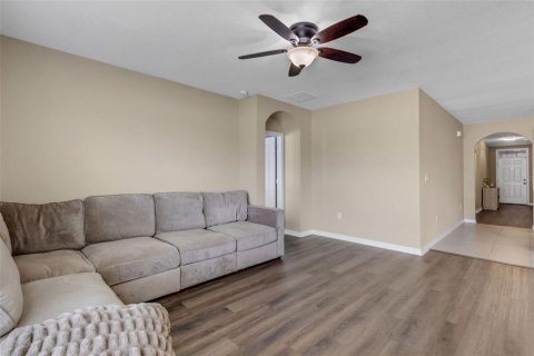 House in Bradenton, Florida 4 bedrooms, 171.5 sq.m. № 2350196 - photo 19