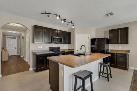 House in Bradenton, Florida 4 bedrooms, 171.5 sq.m. № 2350196 - photo 8