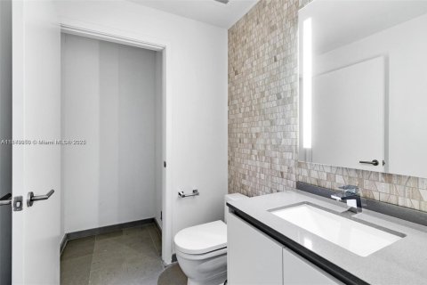 Copropriété à vendre à Miami, Floride: 2 chambres, 128.48 m2 № 1857007 - photo 22