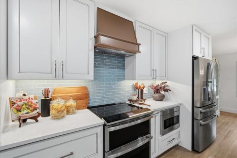 Casa en venta en Bradenton, Florida, 2 dormitorios, 175.12 m2 № 2384490 - foto 17