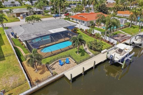 Casa en venta en Bradenton, Florida, 2 dormitorios, 175.12 m2 № 2384490 - foto 3