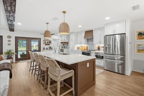 Casa en venta en Bradenton, Florida, 2 dormitorios, 175.12 m2 № 2384490 - foto 6