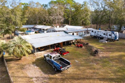 House in Brooksville, Florida 2 bedrooms, 280.01 sq.m. № 1615238 - photo 4