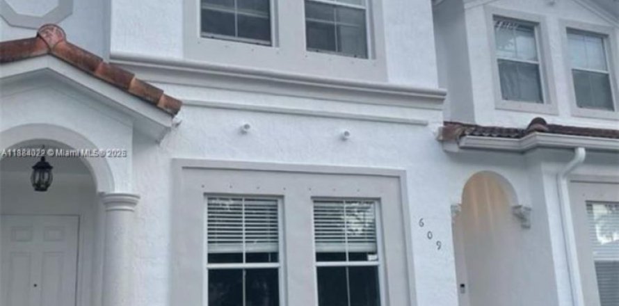 Condo à Doral, Floride, 3 chambres № 1931451