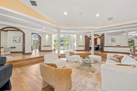 Casa en venta en Southwest Ranches, Florida, 4 dormitorios, 554.16 m2 № 1932382 - foto 3