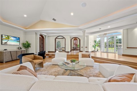 Casa en venta en Southwest Ranches, Florida, 4 dormitorios, 554.16 m2 № 1932382 - foto 2