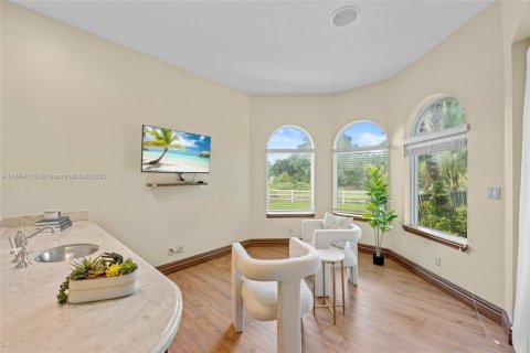 Casa en venta en Southwest Ranches, Florida, 4 dormitorios, 554.16 m2 № 1932382 - foto 25