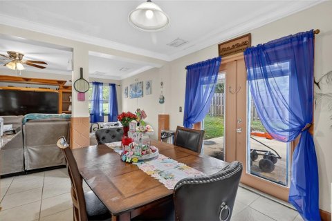 Купить виллу или дом в Фиш-Хок, Флорида 5 комнат, 205.13м2, № 2239758 - фото 17