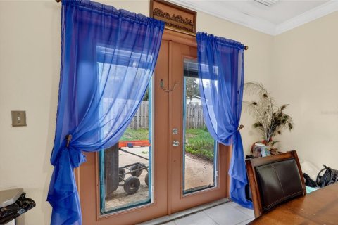Купить виллу или дом в Фиш-Хок, Флорида 5 комнат, 205.13м2, № 2239758 - фото 18
