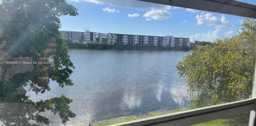 Condo à Miami, Floride, 1 chambre № 1872081