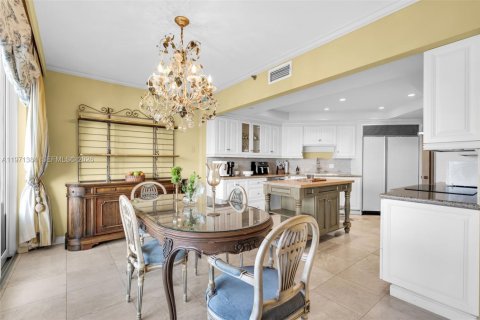 Купить кондоминиум в Авентура, Флорида 5 спален, 397.71м2, № 2042243 - фото 15