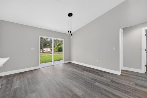 House in Dunnellon, Florida 3 bedrooms, 146.41 sq.m. № 2119436 - photo 18