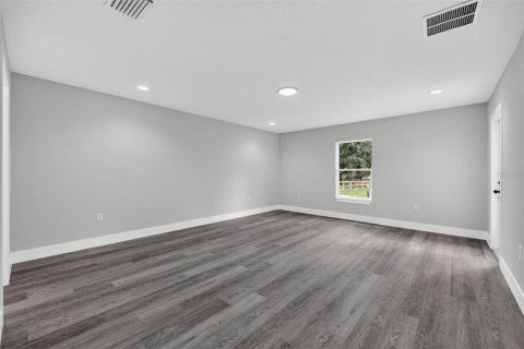 House in Dunnellon, Florida 3 bedrooms, 146.41 sq.m. № 2119436 - photo 19