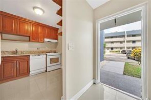 Copropriété à vendre à Margate, Floride: 2 chambres, 85.47 m2 № 2084306 - photo 5