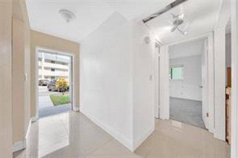 Copropriété à vendre à Margate, Floride: 2 chambres, 85.47 m2 № 2084306 - photo 10