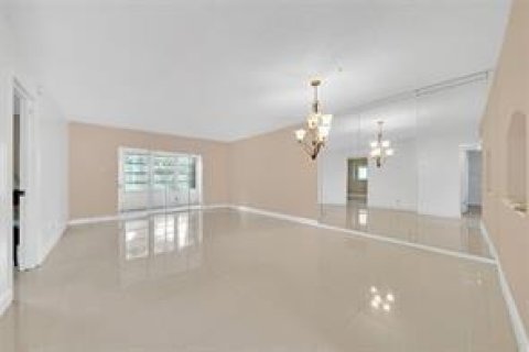 Copropriété à vendre à Margate, Floride: 2 chambres, 85.47 m2 № 2084306 - photo 16