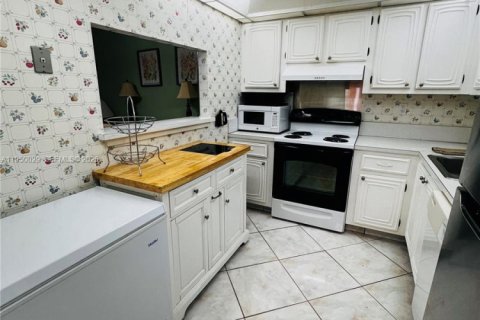 Condominio en alquiler en Lauderhill, Florida, 1 dormitorio, 72.46 m2 № 2055110 - foto 6