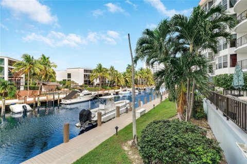 Condominio en venta en Fort Lauderdale, Florida, 2 dormitorios, 134.71 m2 № 1701895 - foto 2
