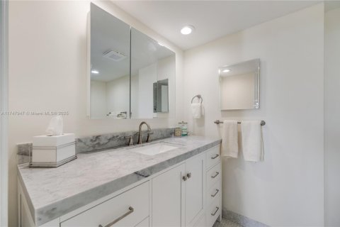 Condominio en venta en Fort Lauderdale, Florida, 2 dormitorios, 134.71 m2 № 1701895 - foto 17