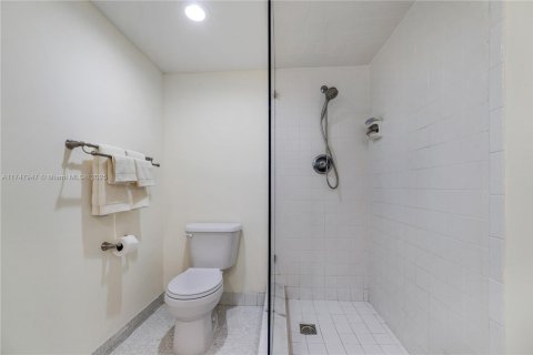 Condominio en venta en Fort Lauderdale, Florida, 2 dormitorios, 134.71 m2 № 1701895 - foto 20