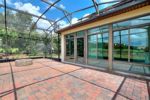 House in Davenport, Florida 4 bedrooms, 230.96 sq.m. № 2220597 - photo 29