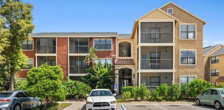 Condo à Saint Petersburg, Floride, 1 chambre  № 2386462