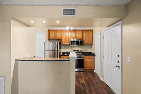 Copropriété à louer à Saint Petersburg, Floride: 1 chambre, 57.23 m2 № 2386462 - photo 13