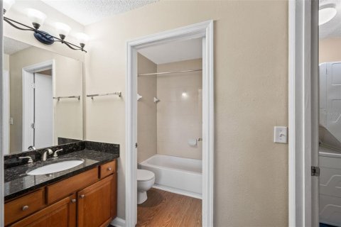 Copropriété à louer à Saint Petersburg, Floride: 1 chambre, 57.23 m2 № 2386462 - photo 5