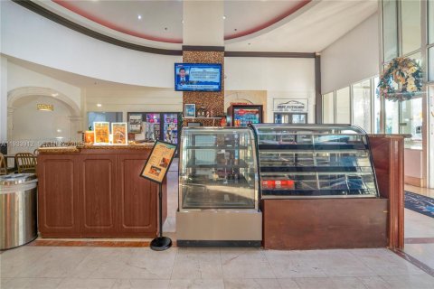 Condominio en alquiler en Sunny Isles Beach, Florida, 33.44 m2 № 1992183 - foto 21