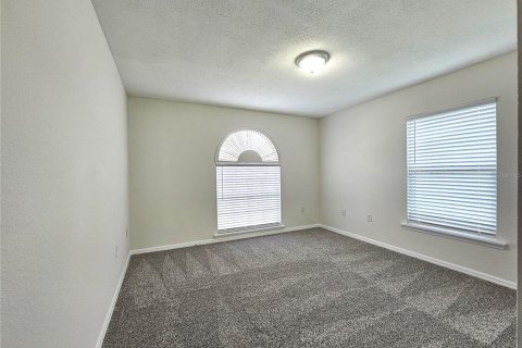 House in Poinciana, Florida 3 bedrooms, 149.76 sq.m. № 1869085 - photo 15